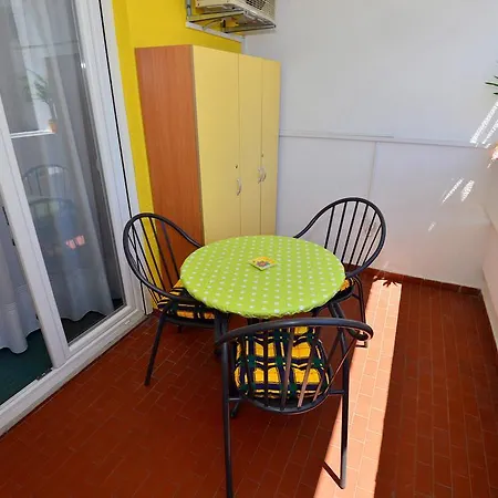 Apartment Sweet *